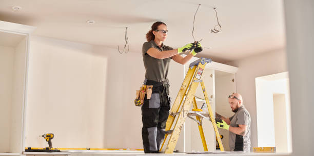 Best Emergency Electrical Repair  in Mahomet, IL